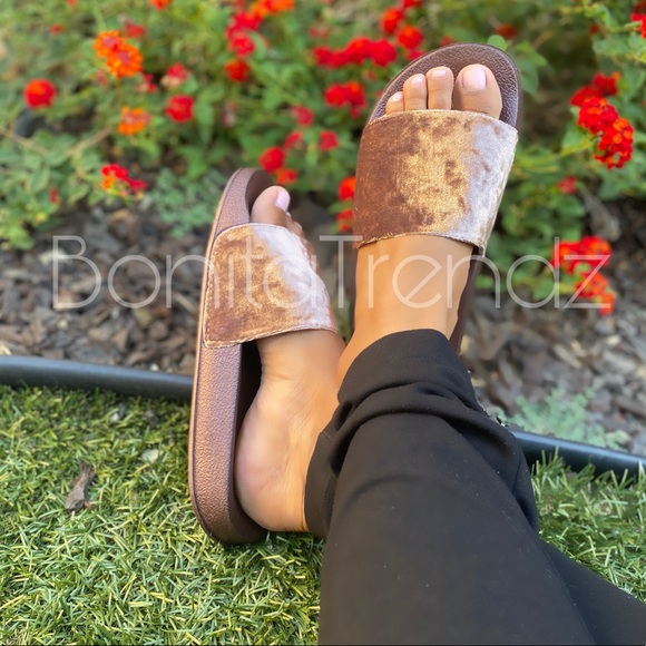 Bonita_Trendz Shoes - Vegan Velvet Coffee Summer Slides